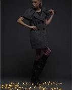 睫女装产品图片