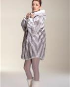 刁梅女装产品图片