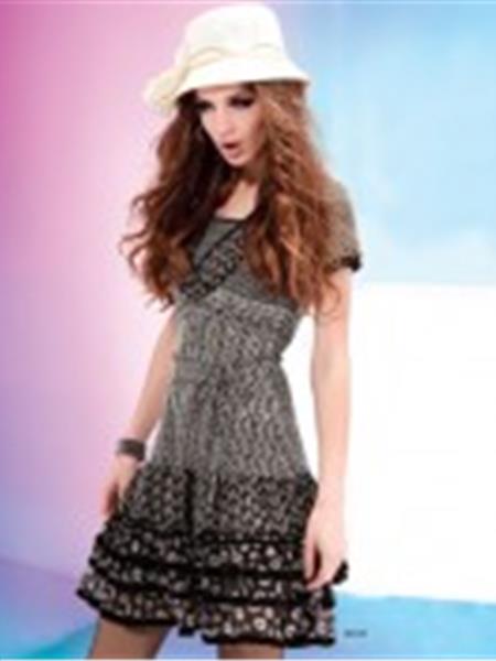 罗卡秀女装产品图片