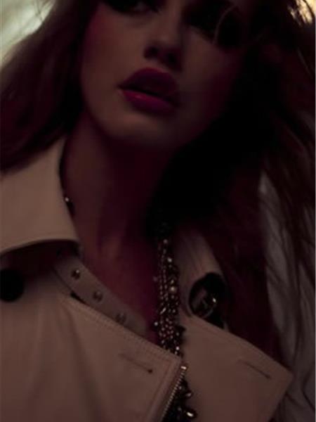 爱芭娜女装产品图片