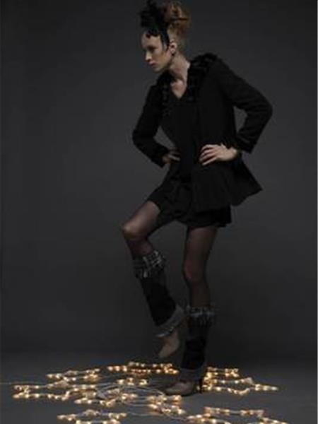 睫女装产品图片