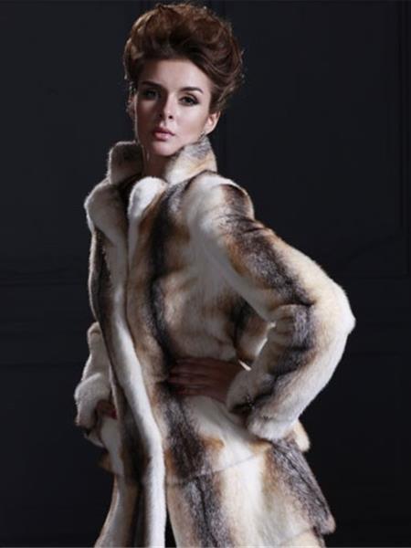 圣仙奴女装产品图片