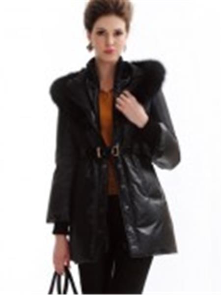 凯瑞女装产品图片