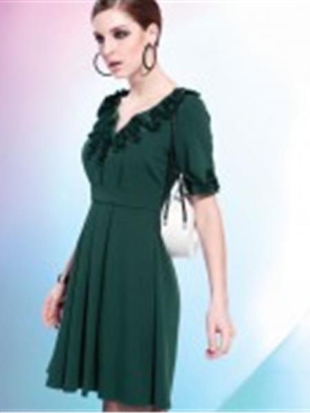 罗卡秀女装产品图片