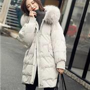 今年冬天 白色羽绒服一定会流行到爆的