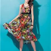 芳菲儿品牌女装2013年夏季新品发布会即将召开