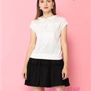 雅意娜菲今年流行“T恤+半身裙” 搭配 洋气显嫩