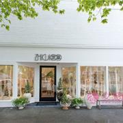 芝萃 现在开品牌女装实体店的发展前景怎么样