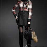 MA&CO2012秋冬女裝 簡(jiǎn)約紅白格低調(diào)展現(xiàn)優(yōu)雅之美