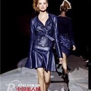 Bruuns Bazaar女装  第一个走上巴黎时装周的丹麦品牌