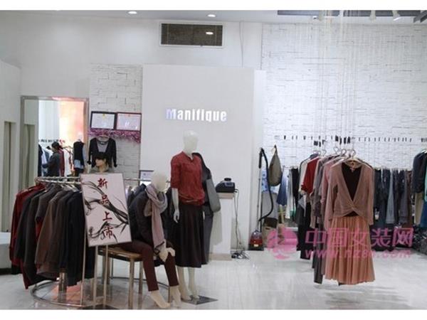 摩尼菲格女装店铺展示