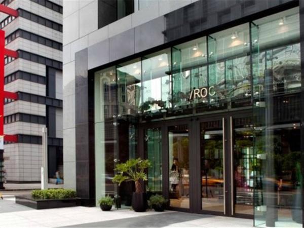 伊洛女装店铺展示