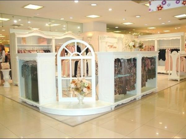 梦丽莎女装店铺展示