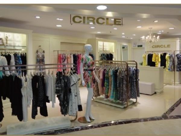 CIRCLE女装店铺展示