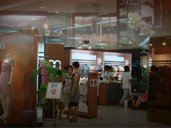 萱喆女装店铺展示