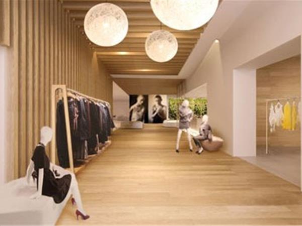 易墨女裝店鋪展示