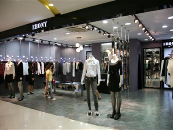 艾宾妮女装店铺展示