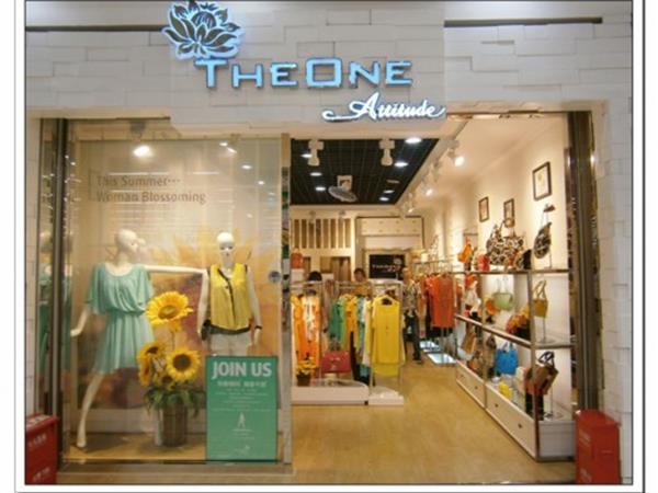 TheOne女装店铺展示
