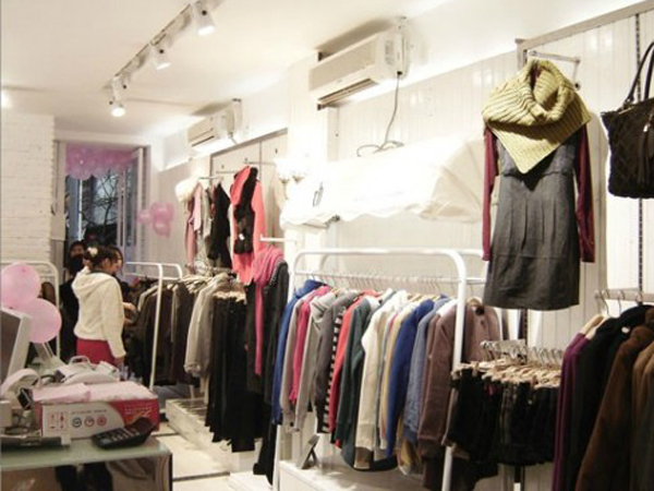 TH2011女装店铺展示