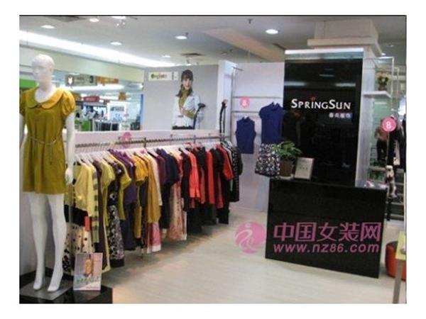春尚女裝店鋪展示