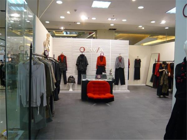 奧麗薇亞女裝店鋪展示