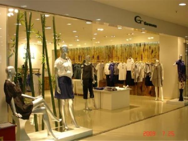 歌汶思女裝店鋪展示