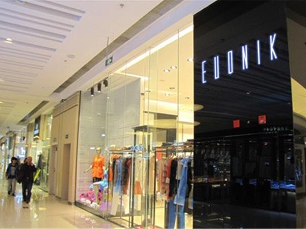 EUQNIK女裝店鋪展示