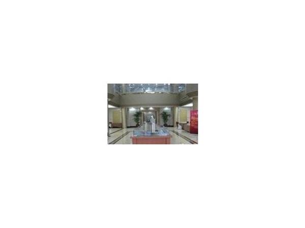 璐茜女装店铺展示