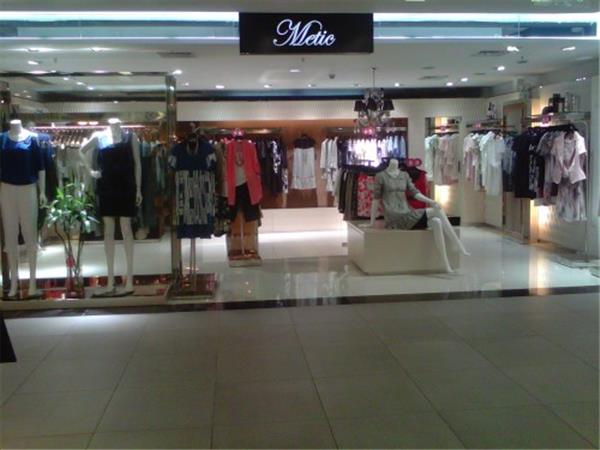 瑪?shù)倏膳b店鋪展示