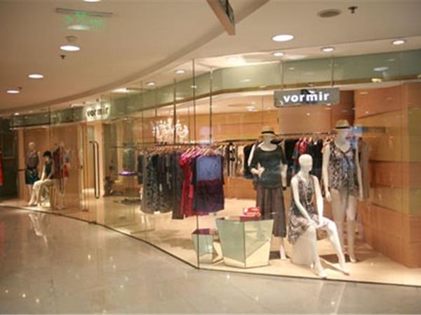 薇莫女装店铺展示
