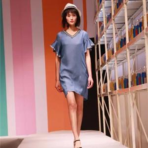 上海时尚女装品牌CAREFREE卡芙芮诚招优质加盟、代理
