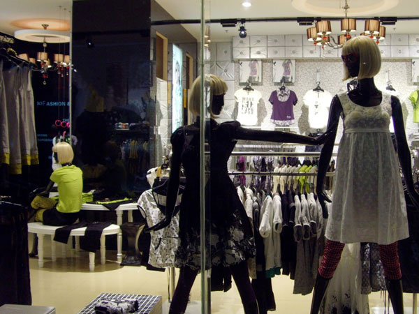 若好女装店铺展示