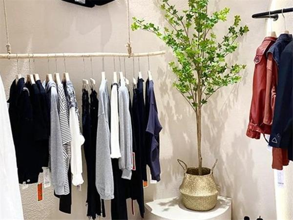 谜菲女装店铺展示