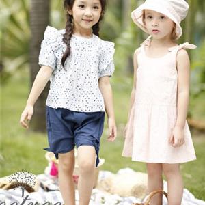 韩版知名儿童服装茶子树诚邀加盟