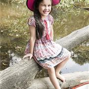 樱桃巧克力童装 给孩子的时尚搭配带来新灵感