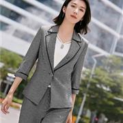 赢智尚女装品牌 又美又飒 闺蜜CP气场