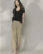 沁木春女装产品图片