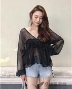 POSE CASE女装产品图片