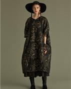 轮廓女装产品图片