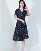 TR/BECA翠贝卡女装产品图片