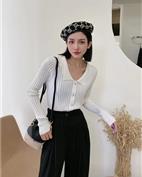伊临女装产品图片