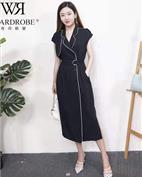 有间橱窗女装产品图片