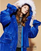 因取女装产品图片