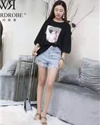 有间橱窗女装产品图片