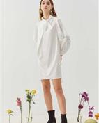 八月盛典女装产品图片