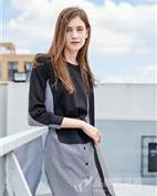 曼朵蒂女装产品图片