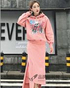 依依谷女装产品图片