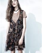 颜可可品牌折扣女装产品图片