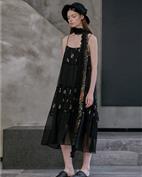 轮廓女装产品图片