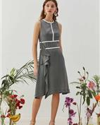 八月盛典女装产品图片